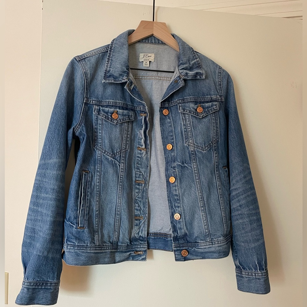 Women’s J. Crew denim jacket size M, copper buttons